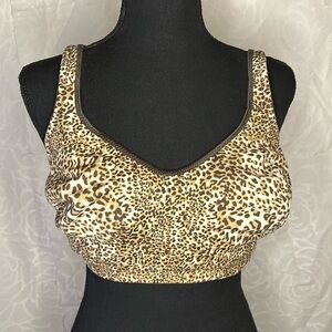 ASHLEY STEWART Cheetah print bra. No padding or underwire. Size 38 DDD.